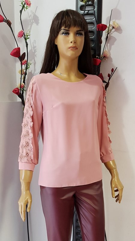 Bluza Carolina din tripluvoal culoare roz cu dantela cod B253