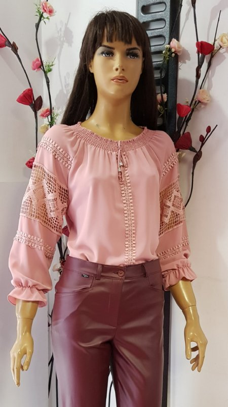 Bluza eleganta Maria culoare roz cu maneca dantelata cod B248
