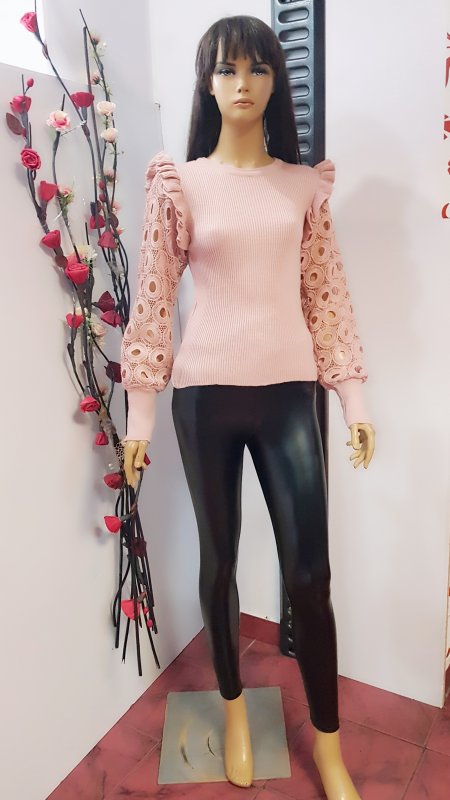 Bluza Raluca roz din tricot cu mânecă cu model cod B250