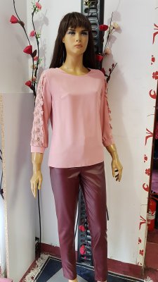 Bluza Carolina din tripluvoal culoare roz cu dantela cod B253