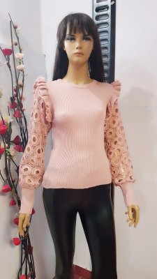 Bluza Raluca roz din tricot cu mânecă cu model cod B250