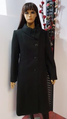 Palton Luminița din stofa cu lana 60% culoare neagră cod S425